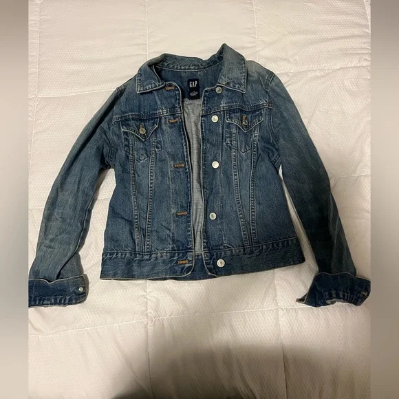 Gap Jean jacket - Picture 1 of 1